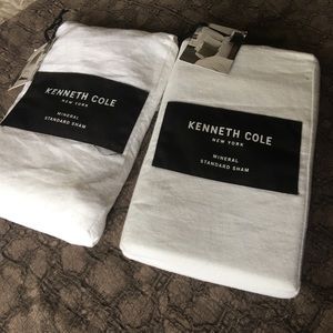 - Kenneth Cole Standard Shams